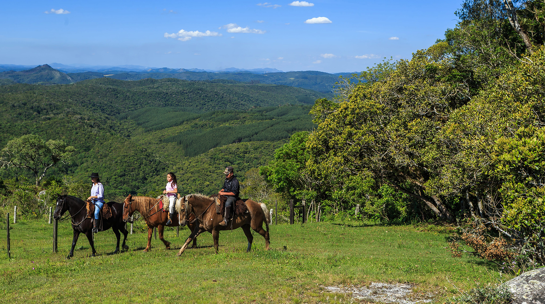 Cavalgadas Conheça e visite São Luiz do Purunã Cavalgadas Conheça e visite São Luiz do Purunã
